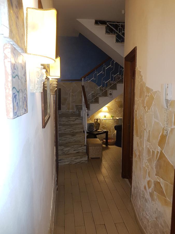 Borgo Marinaro Hotel Aci Castello Exterior photo