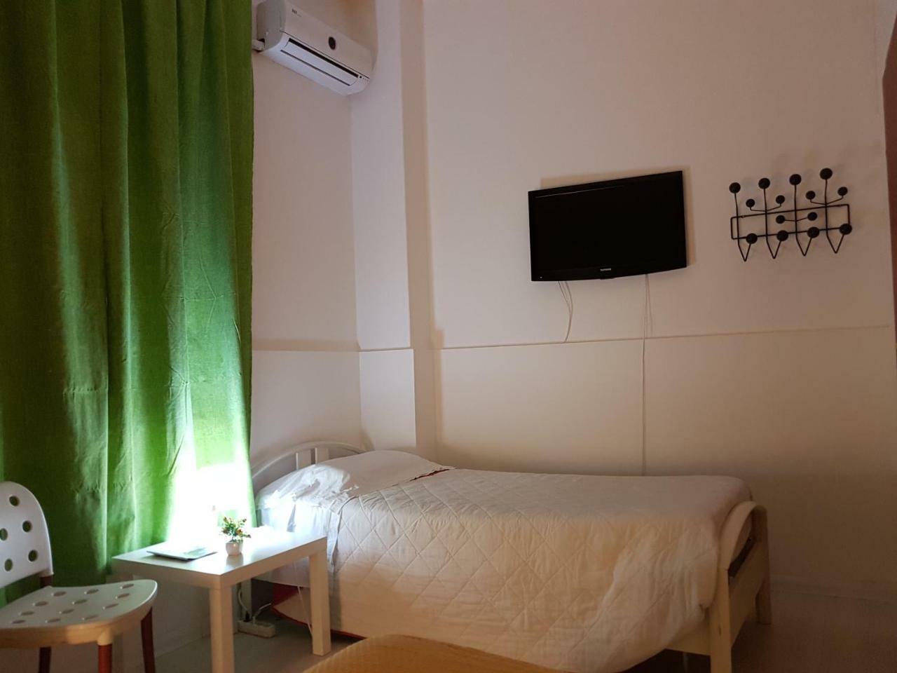 Borgo Marinaro Hotel Aci Castello Exterior photo